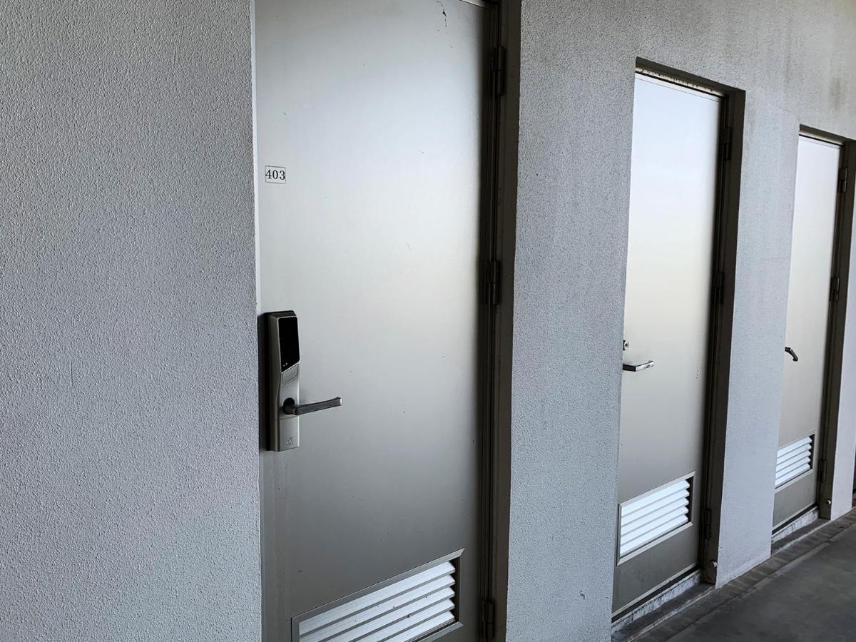 真栄田グランブルー403 ~ Maeda Grand Blue 403 ~ Apartment Onna Exterior photo